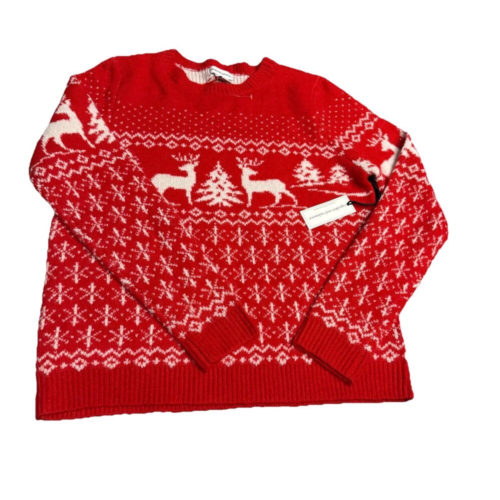 Reindeer Snowflakes red Holiday Sweater cupcakes and cashmere LARGE NWT
